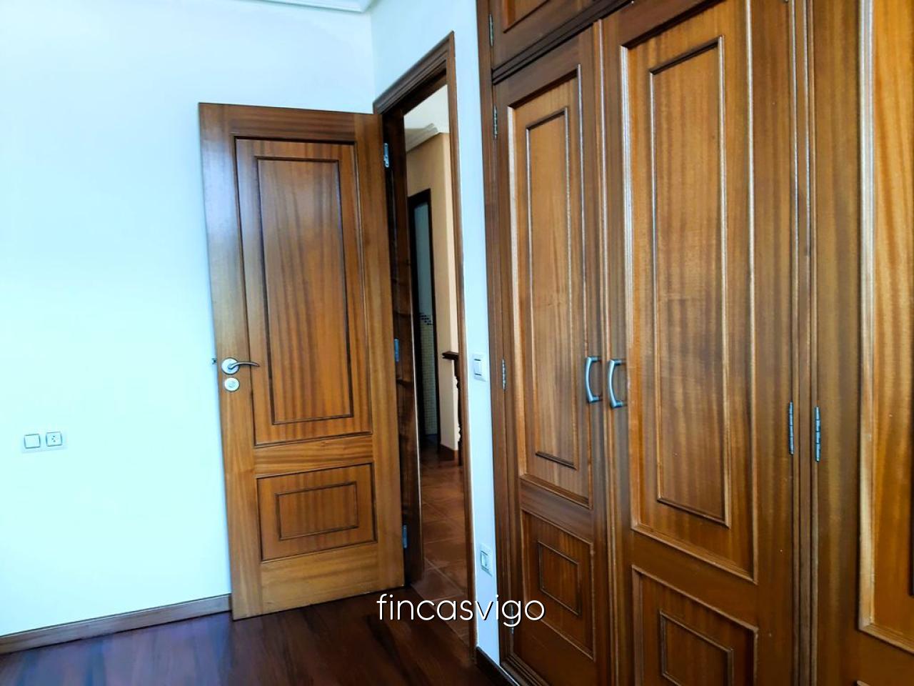 178059690383400045018_178059675204 EXCELENTE CHALET EN LAVADORES