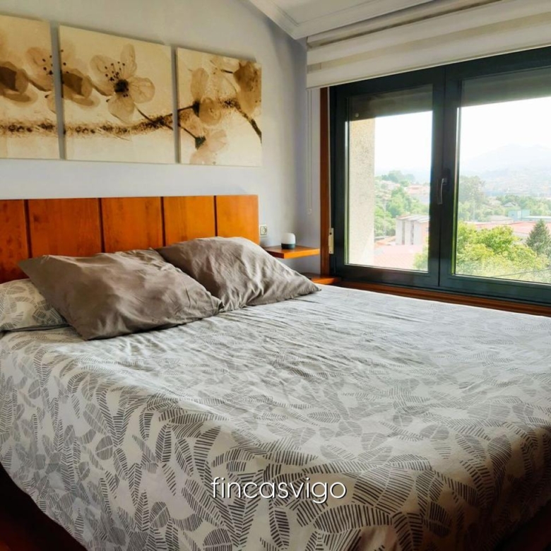 EXCELENTE CHALET EN LAVADORES