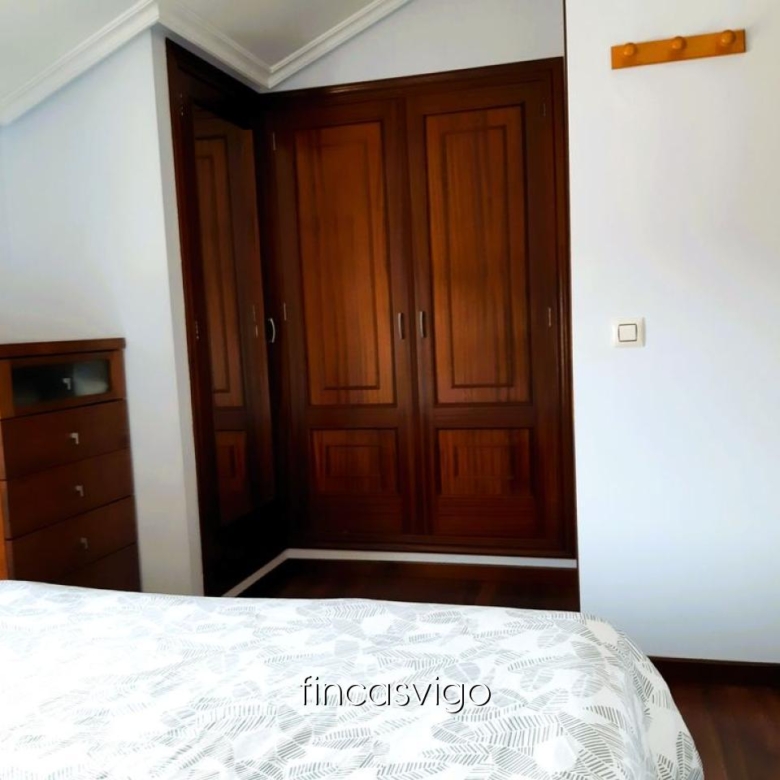 EXCELENTE CHALET EN LAVADORES