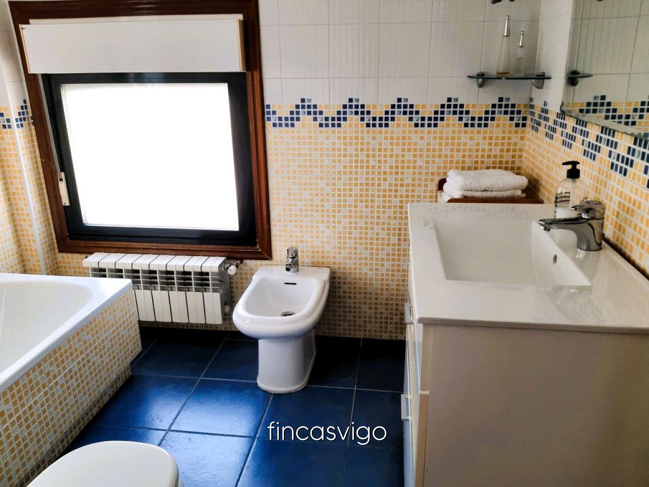 178059690738500045018_178059675373 EXCELENTE CHALET EN LAVADORES