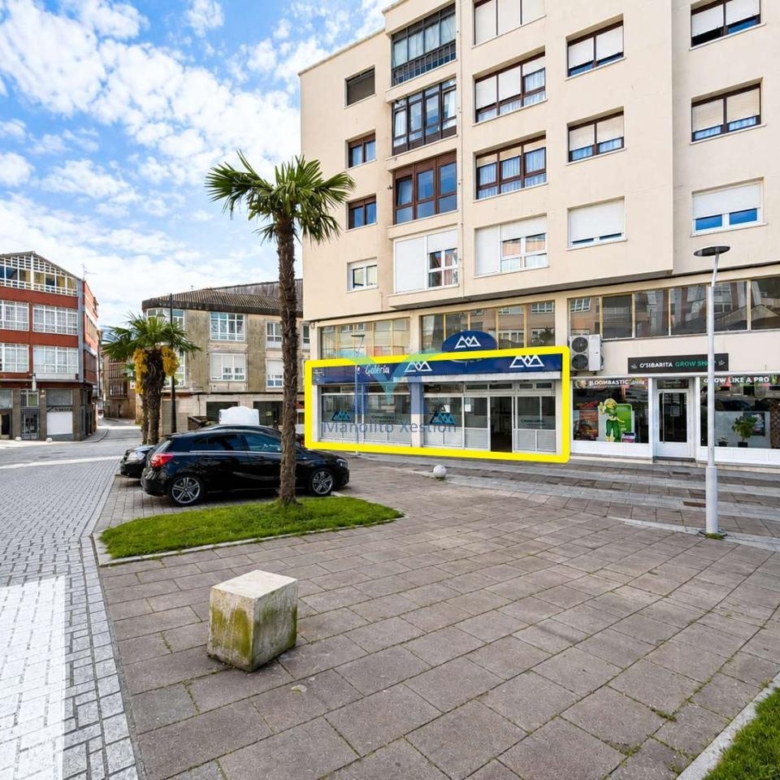 BAJO COMERCIAL EN VENTA EN PLENO CENTRO DE CEE