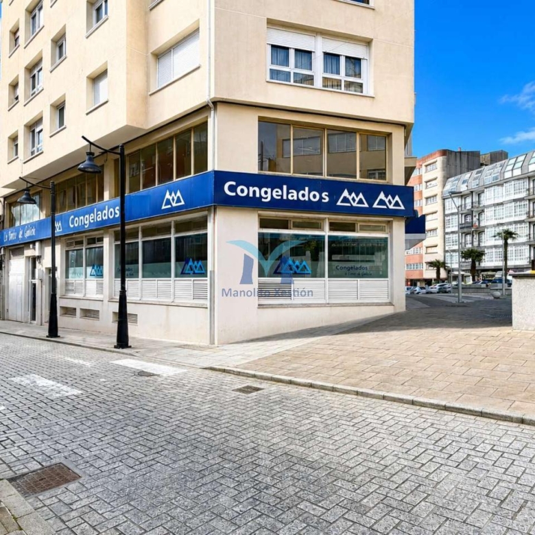 BAJO COMERCIAL EN VENTA EN PLENO CENTRO DE CEE