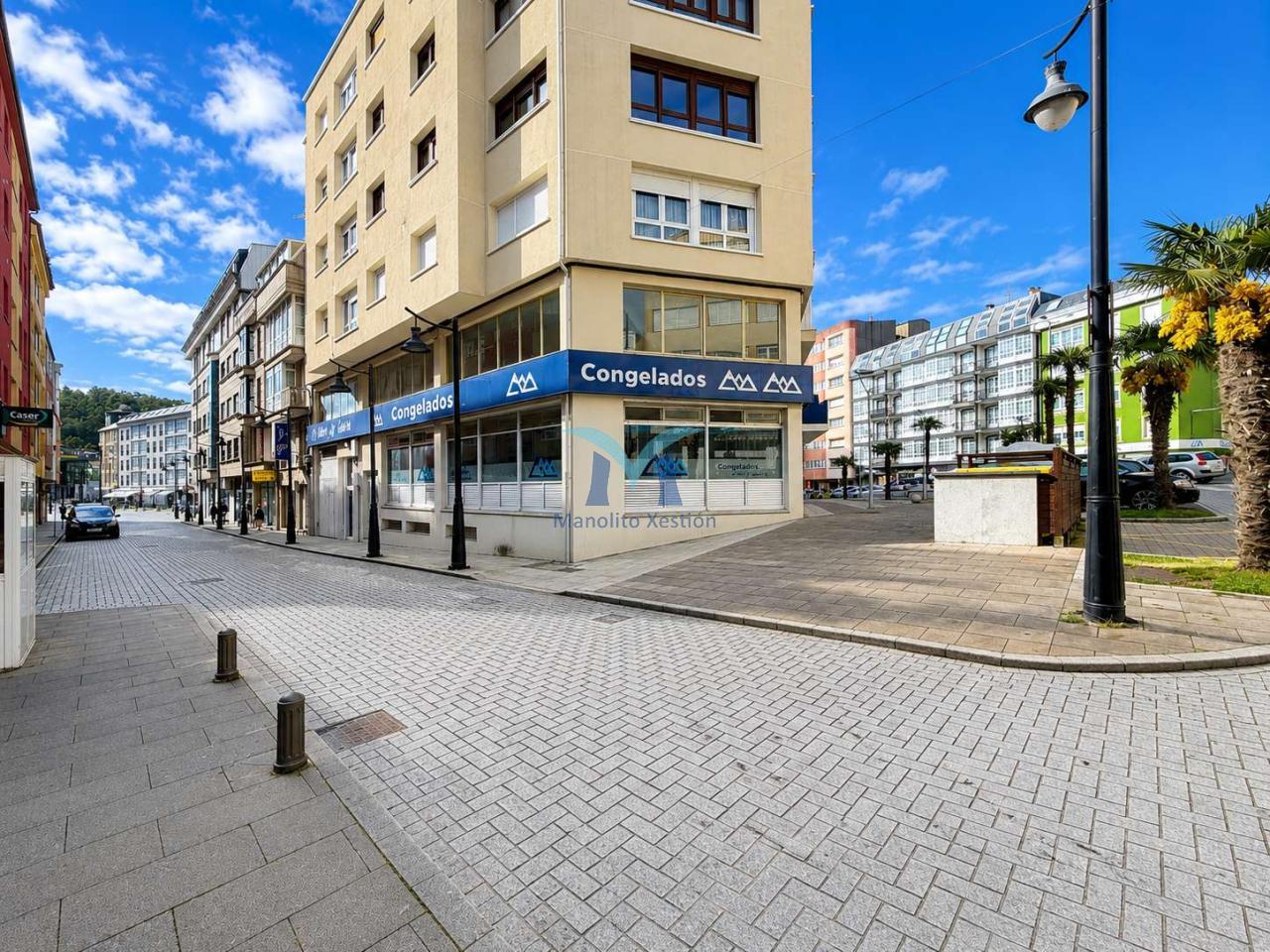 BAJO COMERCIAL EN VENTA EN PLENO CENTRO DE CEE