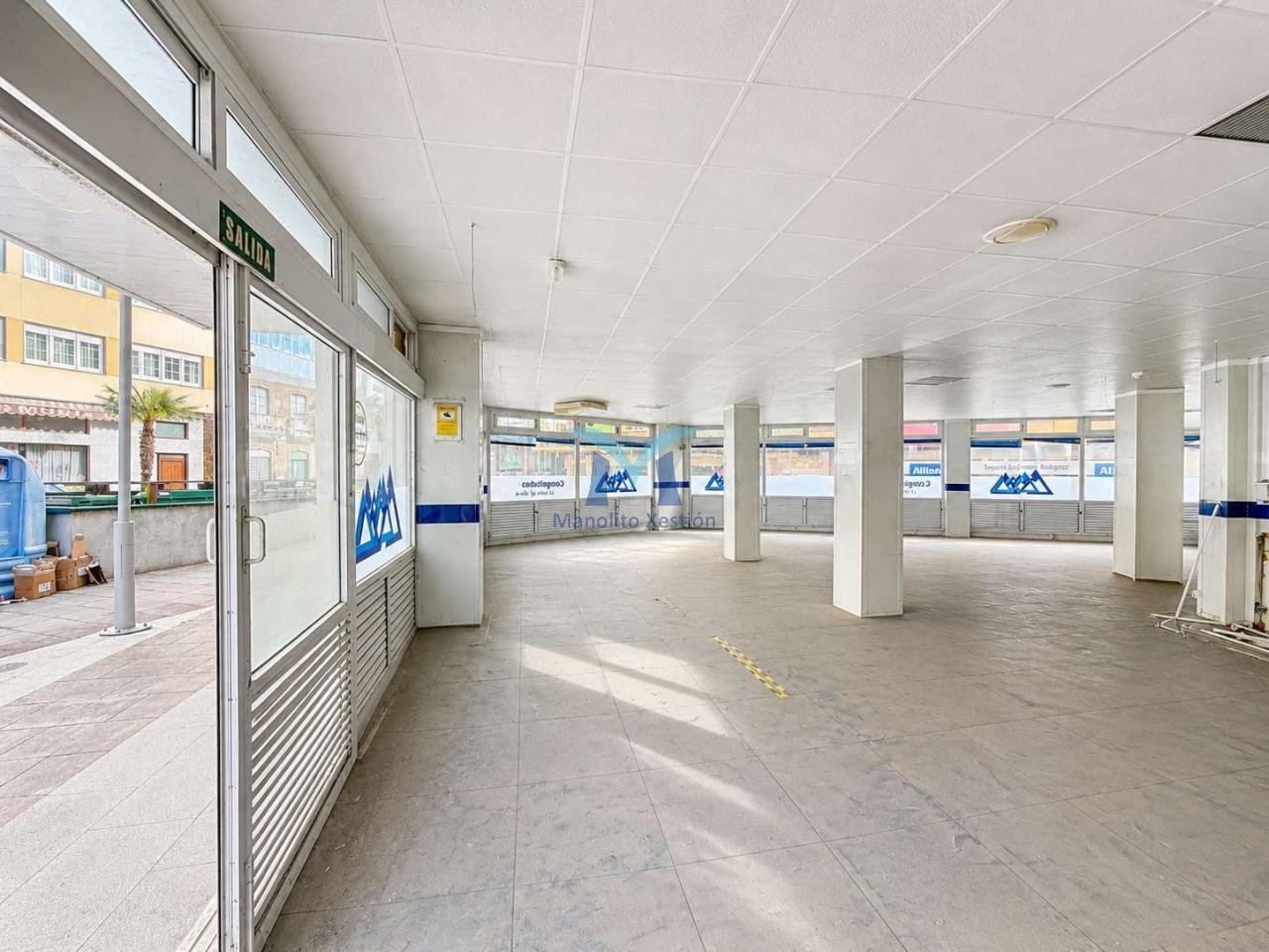 BAJO COMERCIAL EN VENTA EN PLENO CENTRO DE CEE