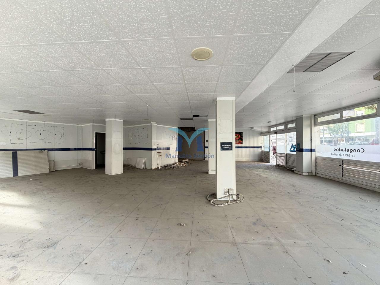 BAJO COMERCIAL EN VENTA EN PLENO CENTRO DE CEE