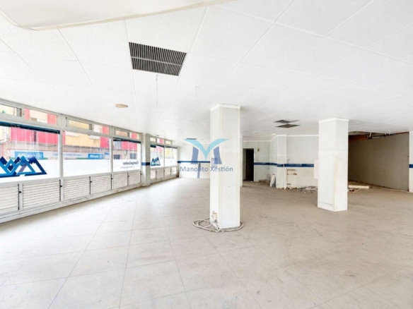 BAJO COMERCIAL EN VENTA EN PLENO CENTRO DE CEE