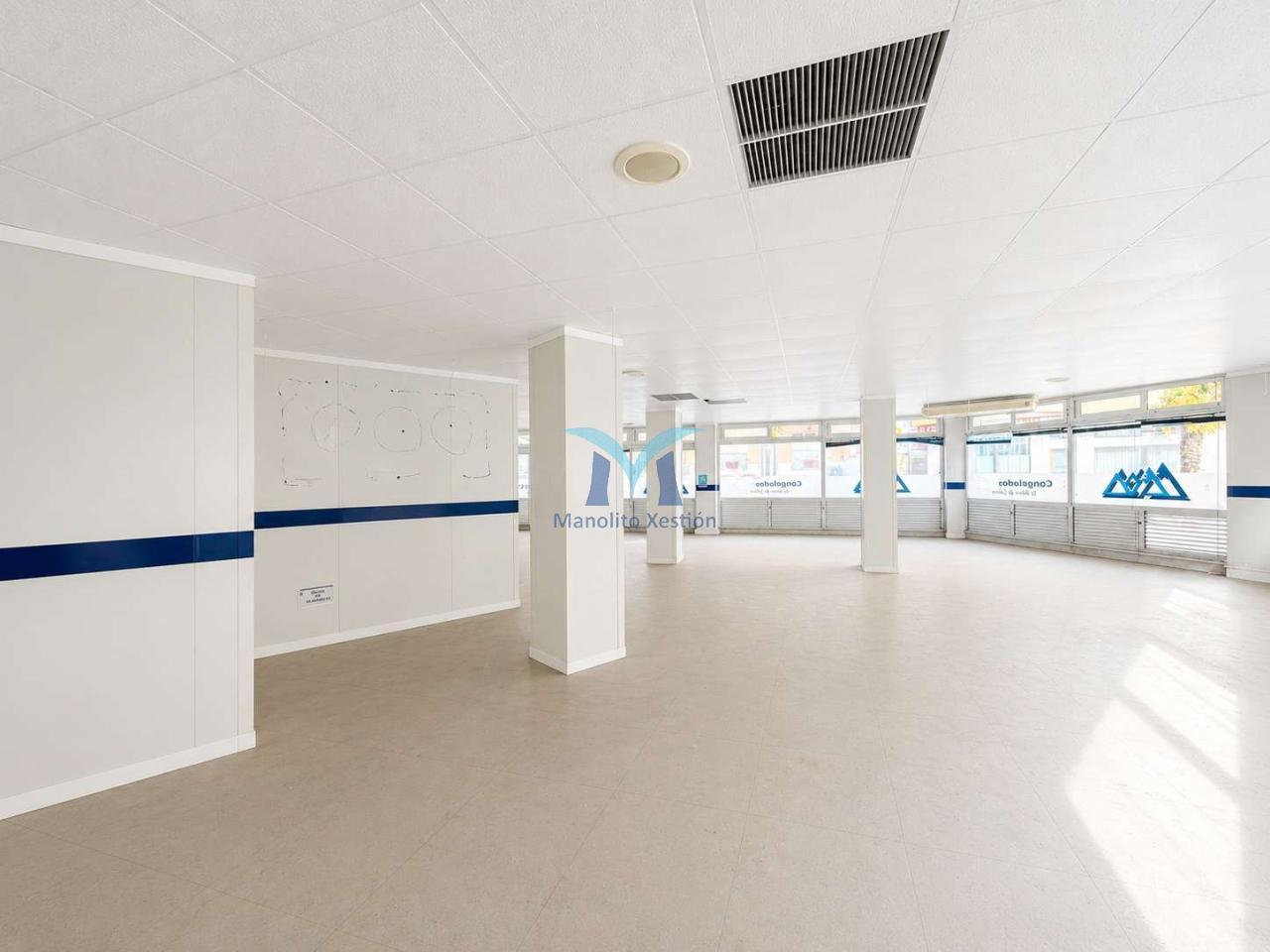 BAJO COMERCIAL EN VENTA EN PLENO CENTRO DE CEE