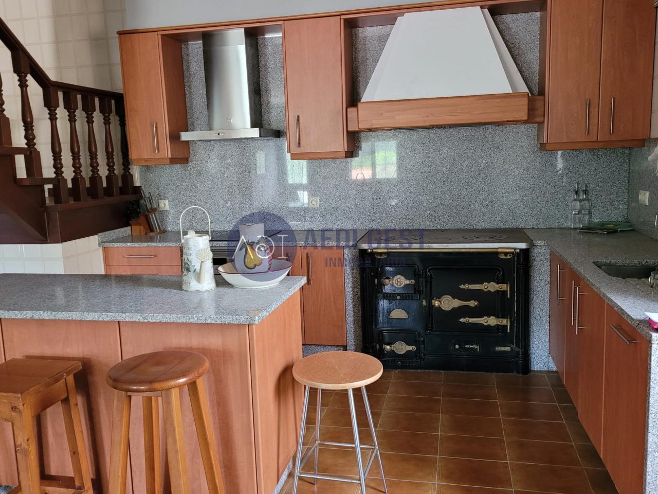178066106412900045029_178059067612 Casa en COUSO