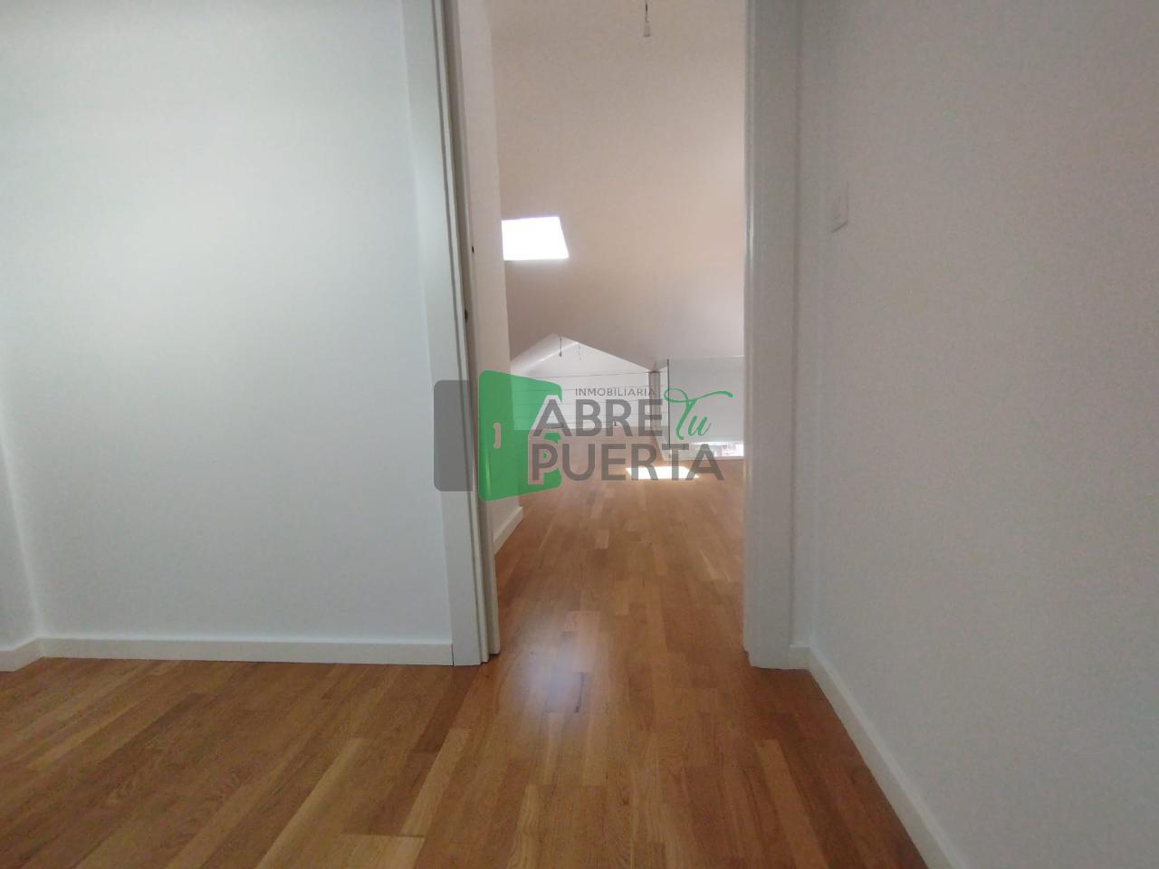 178067550093900148219_178067516700 DUPLEX EN ALQUILER