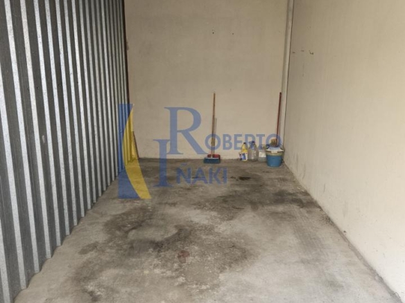 VENTA COCHERAS CERRADAS