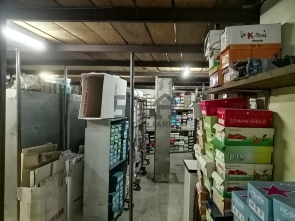 VENTA DE LOCAL COMERCIAL EN EL 21