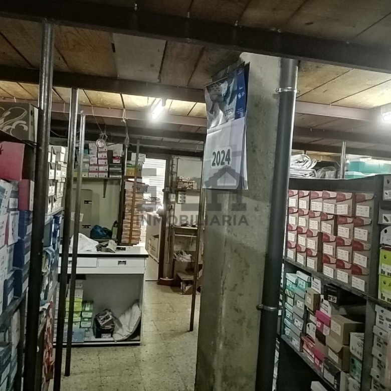 VENTA DE LOCAL COMERCIAL EN EL 21