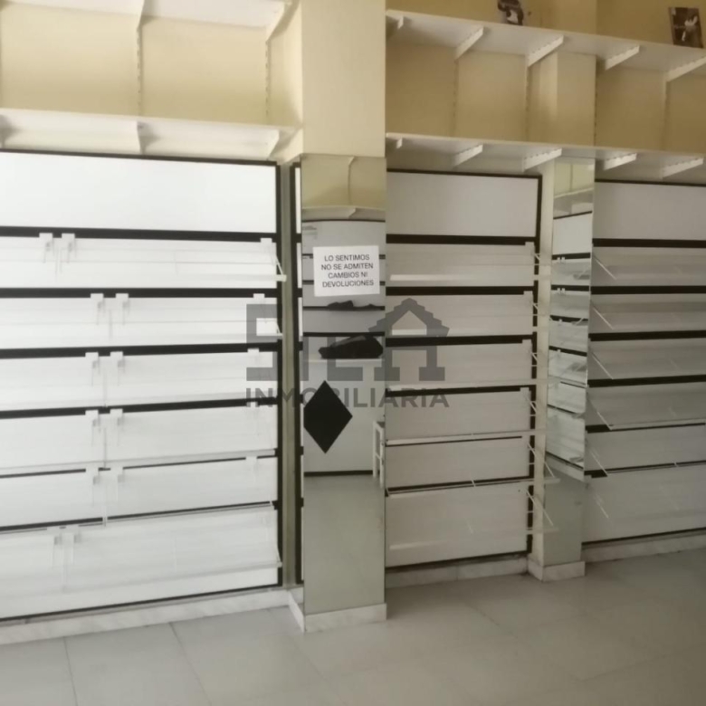 VENTA DE LOCAL COMERCIAL EN EL 21