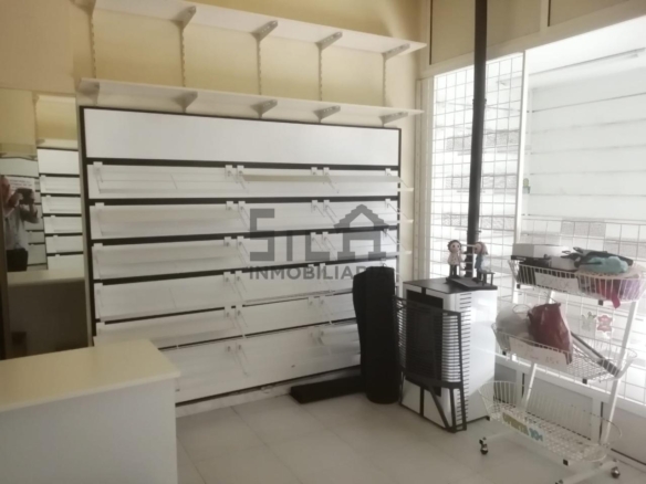 VENTA DE LOCAL COMERCIAL EN EL 21
