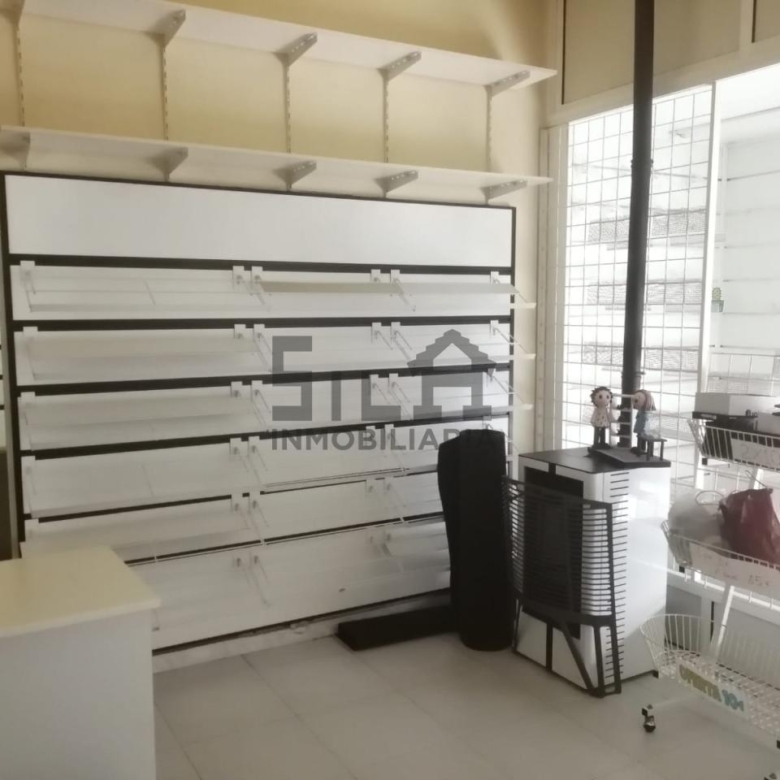 VENTA DE LOCAL COMERCIAL EN EL 21