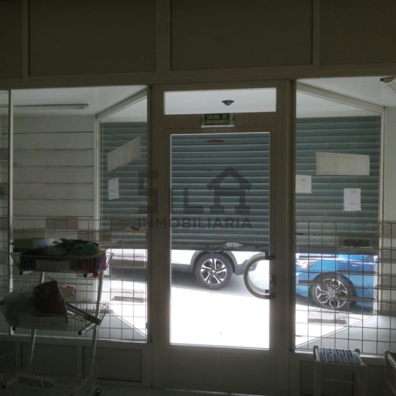 VENTA DE LOCAL COMERCIAL EN EL 21