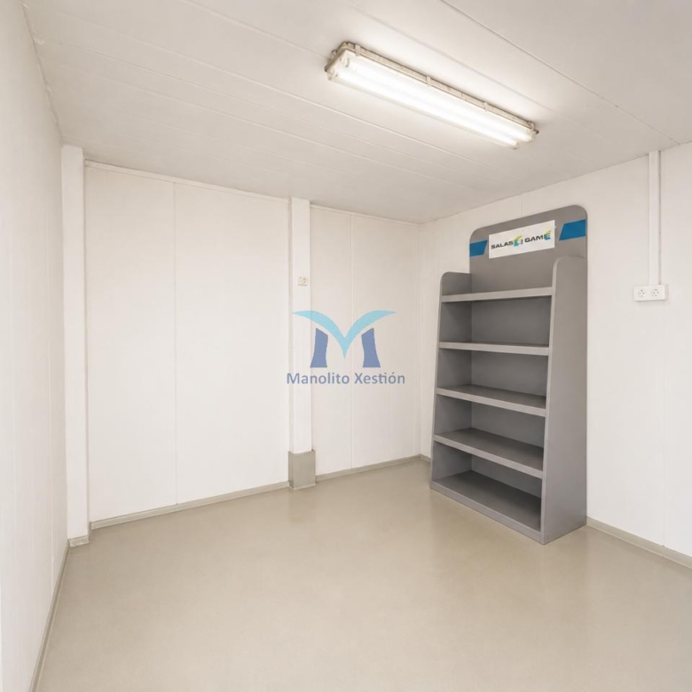 BAJO COMERCIAL EN VENTA EN CEE