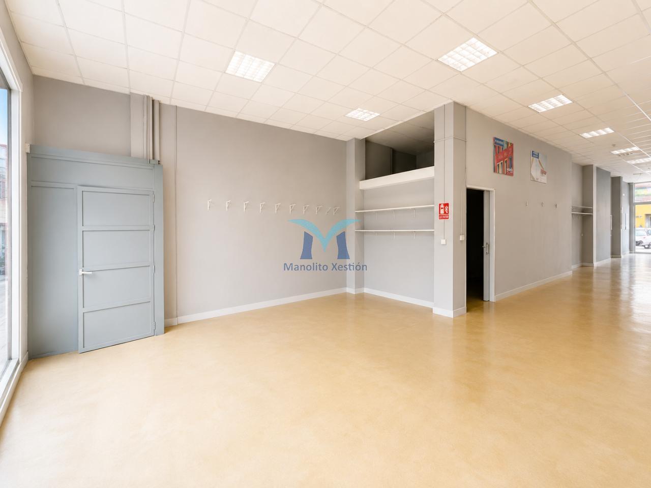 BAJO COMERCIAL EN VENTA EN CEE