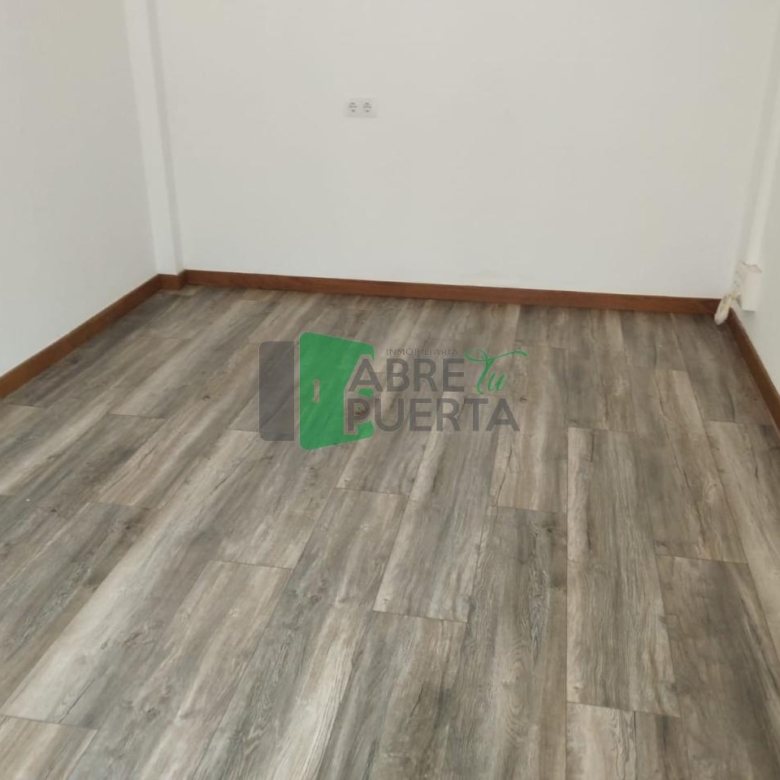 LOCAL EN ALQUILER EN TRIVES