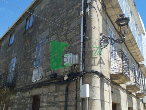 LOCAL EN ALQUILER EN TRIVES