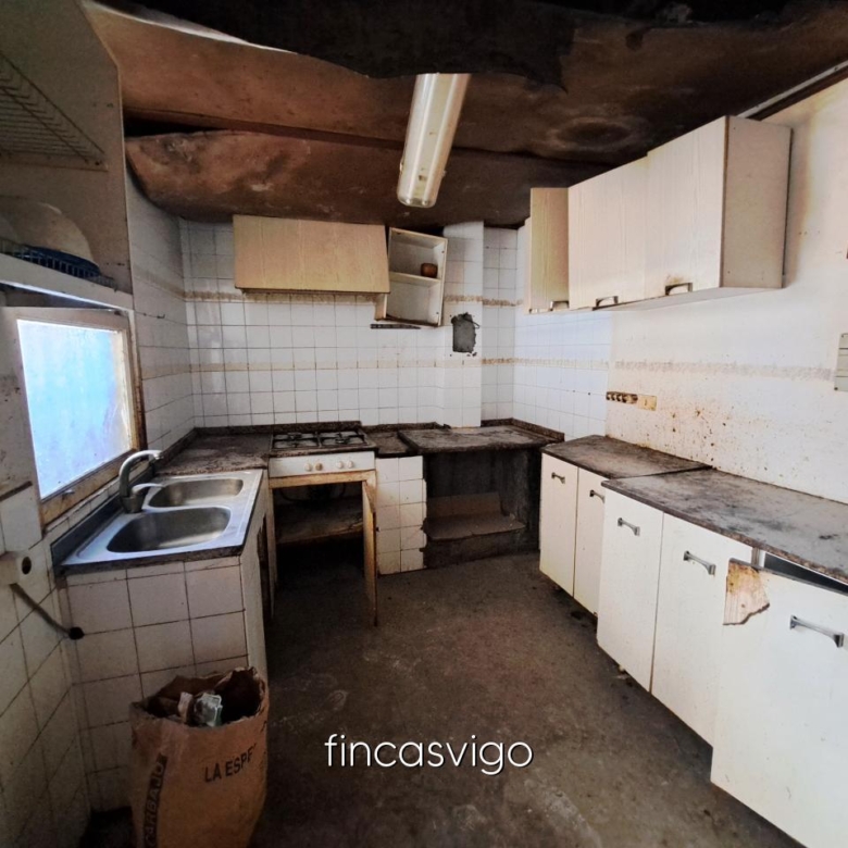 Casa a reformar en Dr. Carracido.