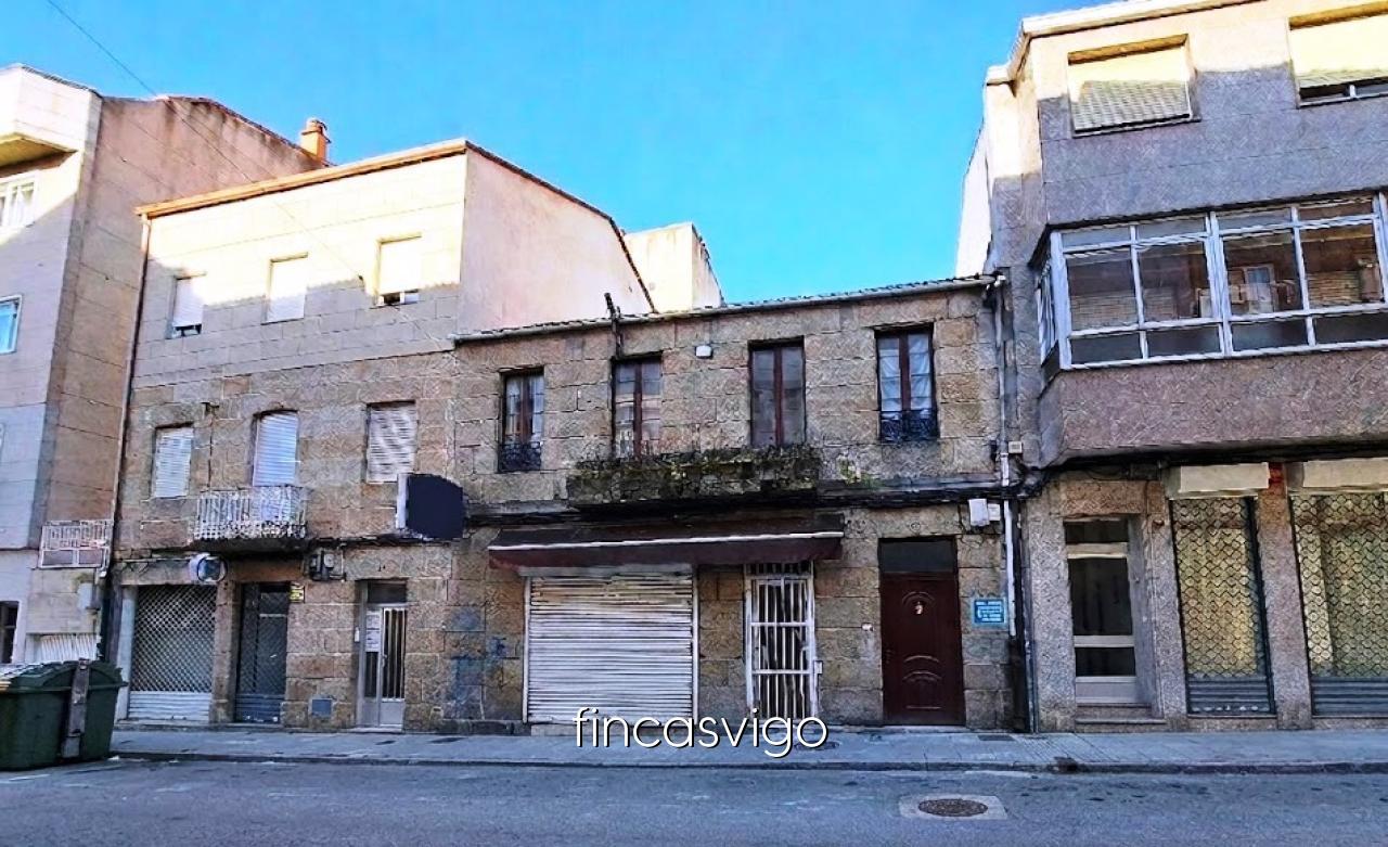 Casa a reformar en Dr. Carracido.