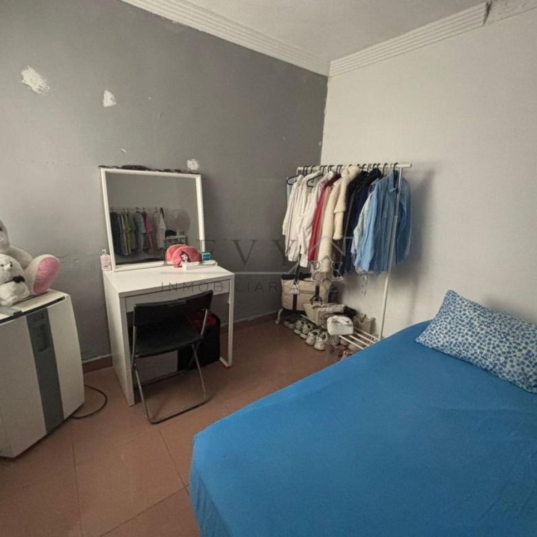 Piso para entrar a vivir de 2 habitaciones