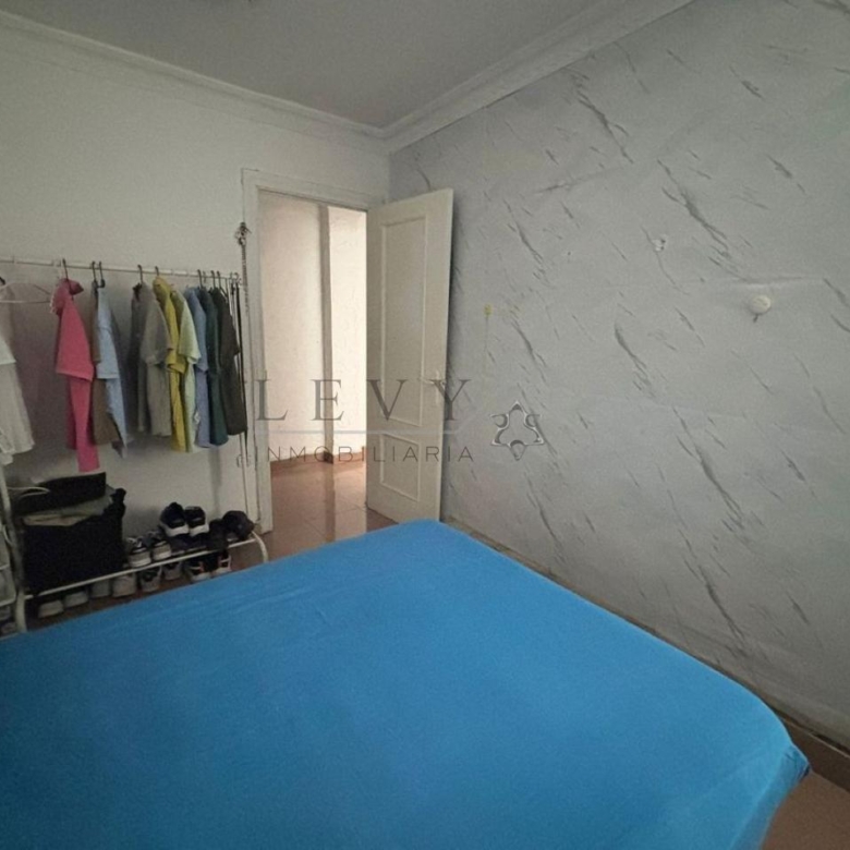Piso para entrar a vivir de 2 habitaciones
