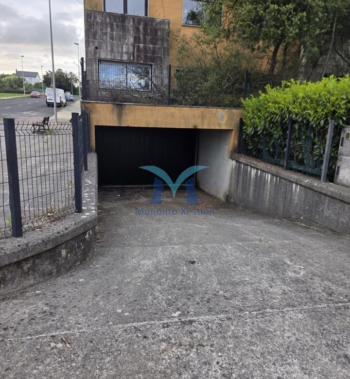 SE VENDEN CHALETS ADOSADOS EN FERROL – URBANIZACIÓN CIUDAD JARDÍN