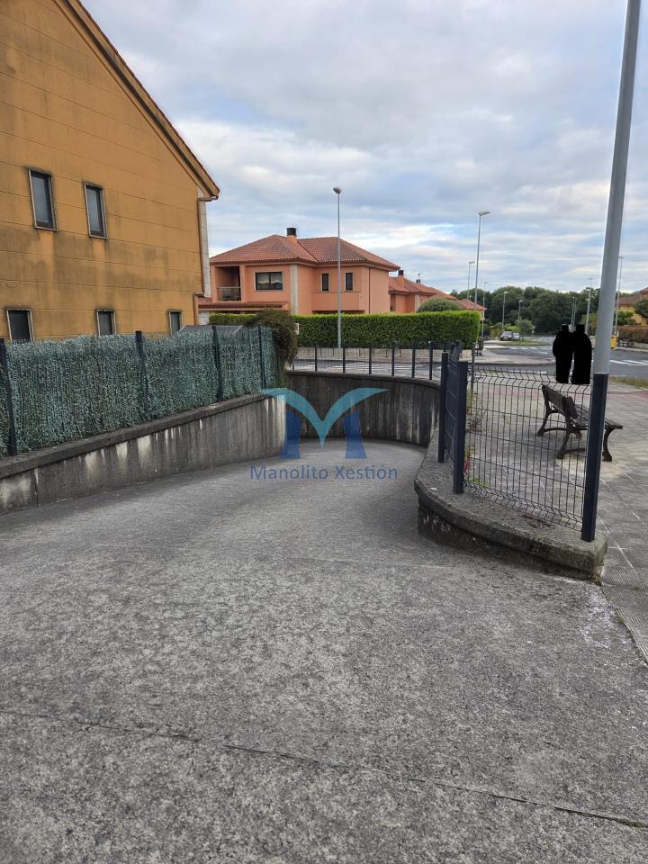 SE VENDEN CHALETS ADOSADOS EN FERROL – URBANIZACIÓN CIUDAD JARDÍN