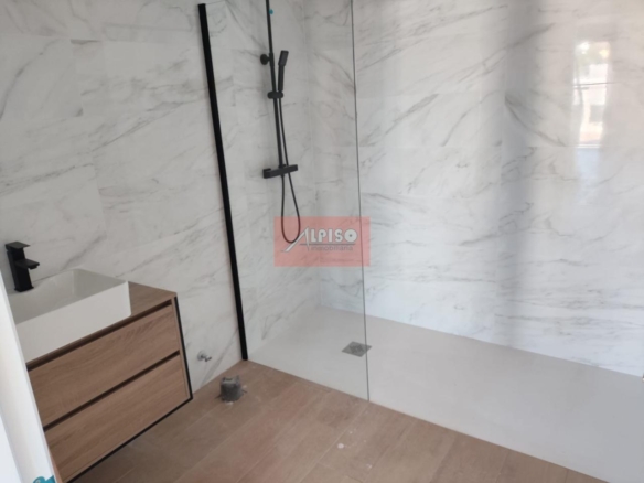 Chalet en Ourense