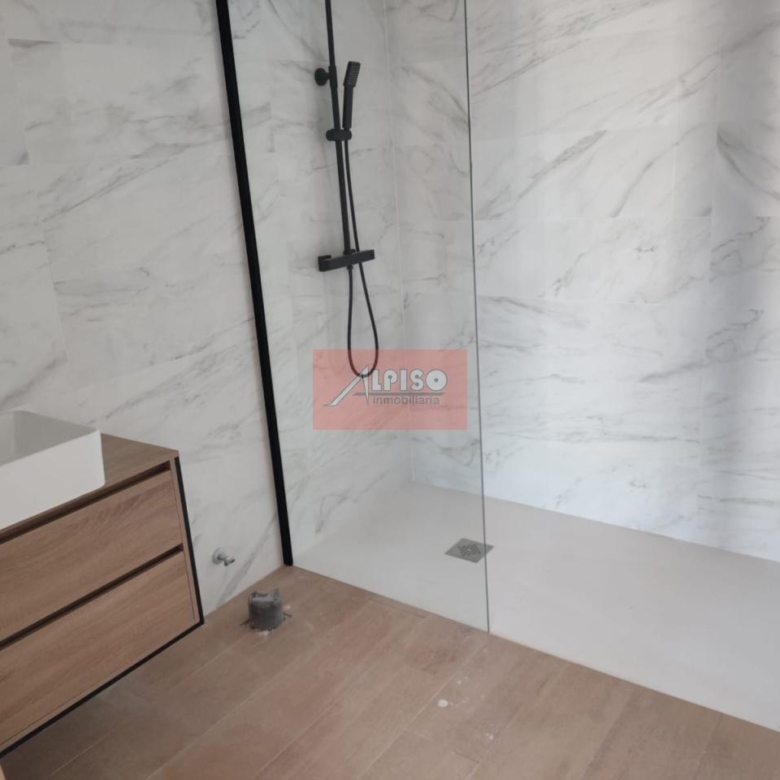 Chalet en Ourense