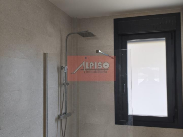 Chalet en Ourense