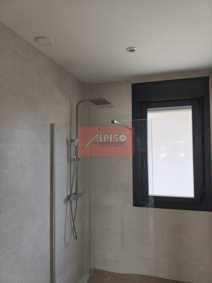 Chalet en Ourense