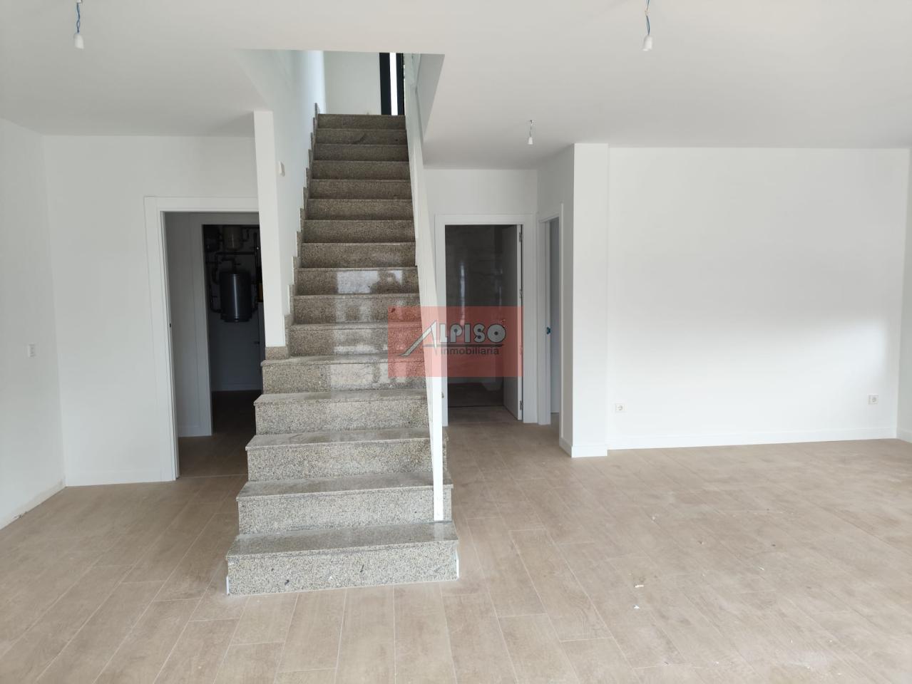 Chalet en Ourense