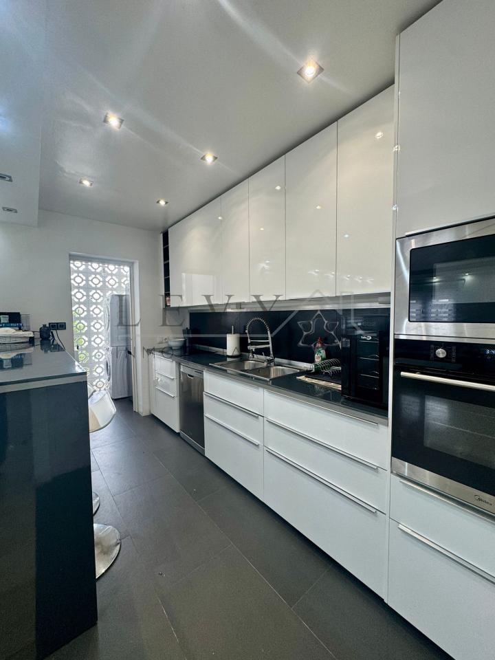 Espectacular piso en venta cerca de Puerto Banus