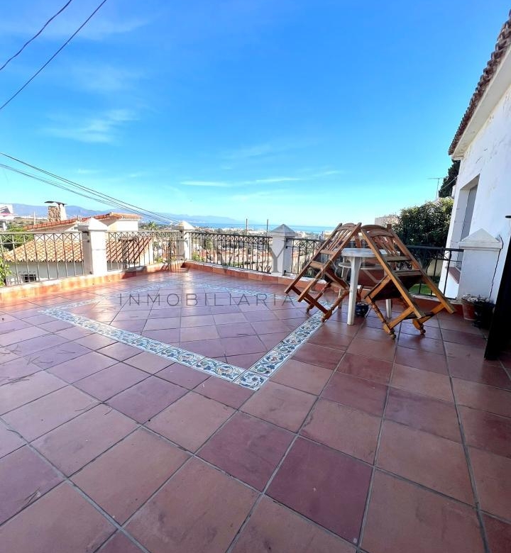Fantástico chalet en Torremolinos – EL PINAR