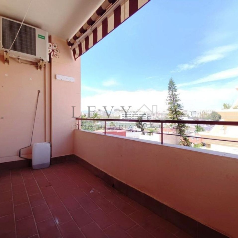 Piso en venta en Cruz de Humilladero – Camino de Antequera