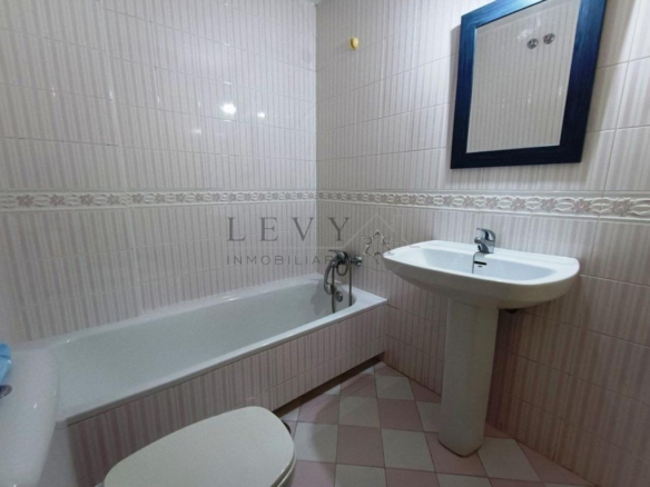 Piso en venta en Cruz de Humilladero – Camino de Antequera