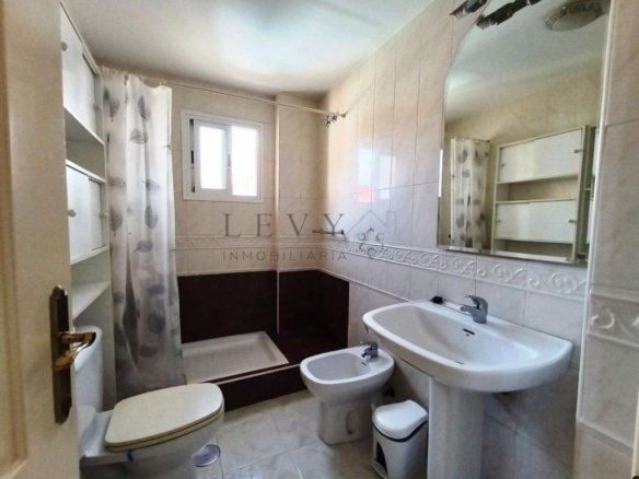 Piso en venta en Cruz de Humilladero – Camino de Antequera