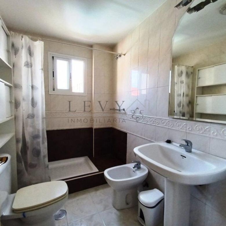 Piso en venta en Cruz de Humilladero – Camino de Antequera