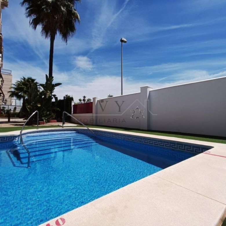 Piso en venta en Cruz de Humilladero – Camino de Antequera