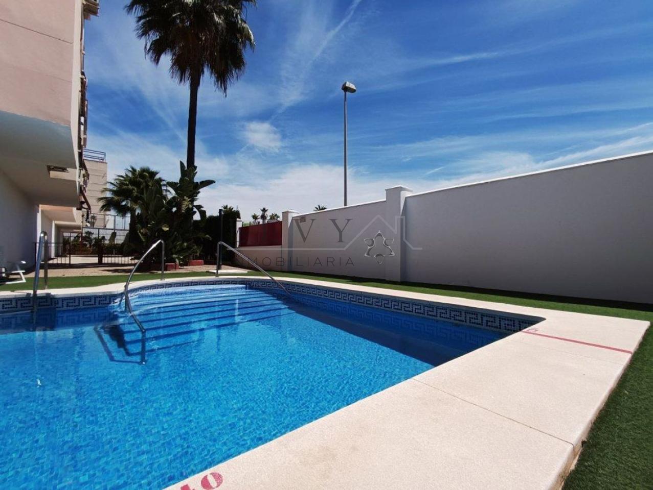 178154282106600171733_178154165379 Piso en venta en Cruz de Humilladero – Camino de Antequera