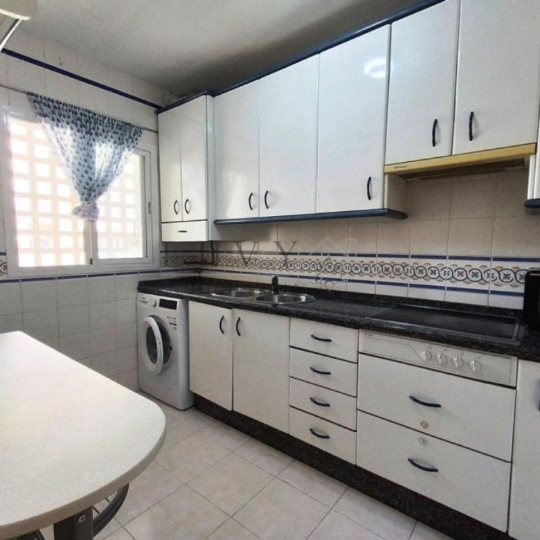 Piso en venta en Cruz de Humilladero – Camino de Antequera