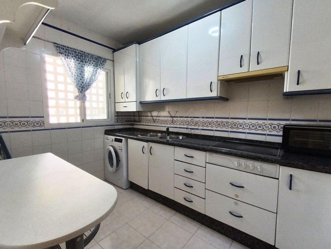 178154282297800171733_178154165450 Piso en venta en Cruz de Humilladero – Camino de Antequera