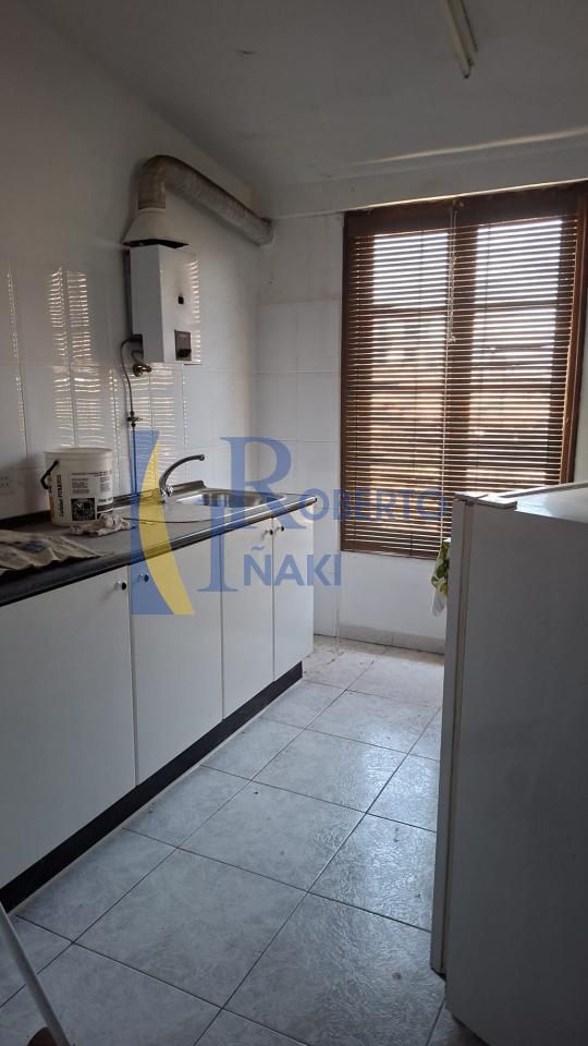 178169960736100045143_178169825962 CASA QUE CONSTA DE 1 LOCAL Y 3 VIVIENDAS