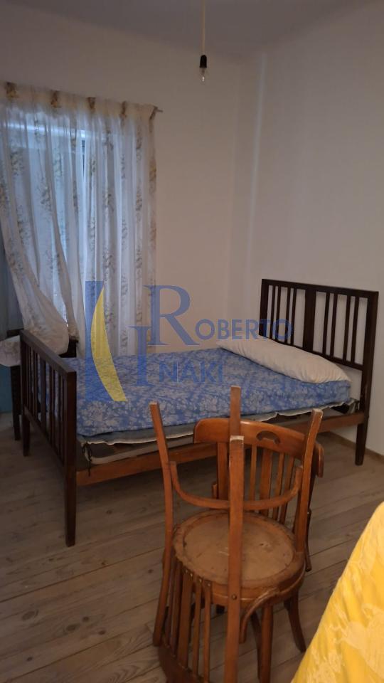 178169960835700045143_178169826326 CASA QUE CONSTA DE 1 LOCAL Y 3 VIVIENDAS