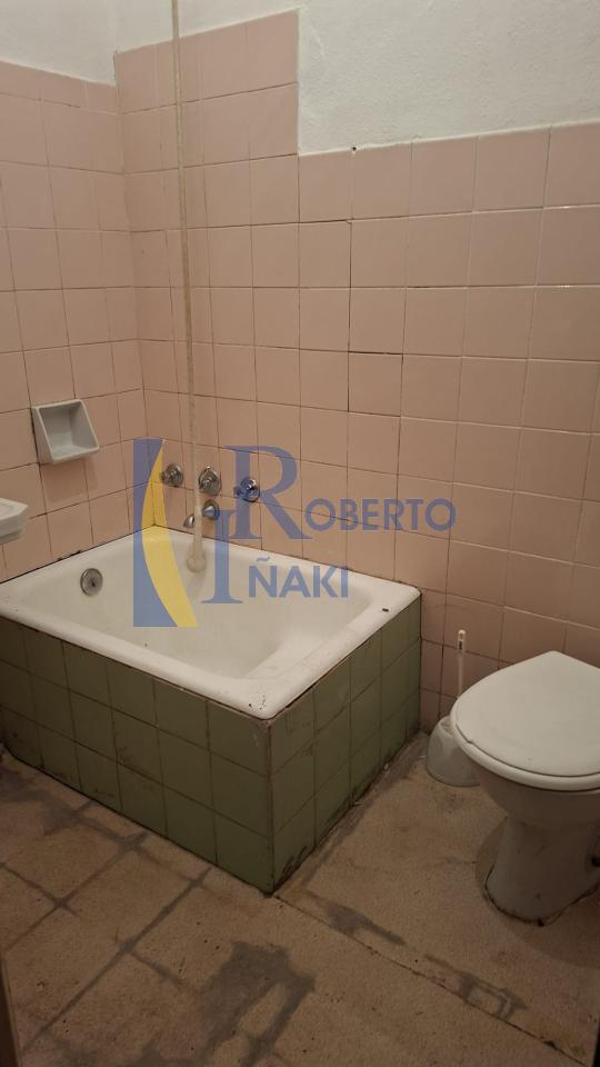 178169961027000045143_178169825521 CASA QUE CONSTA DE 1 LOCAL Y 3 VIVIENDAS
