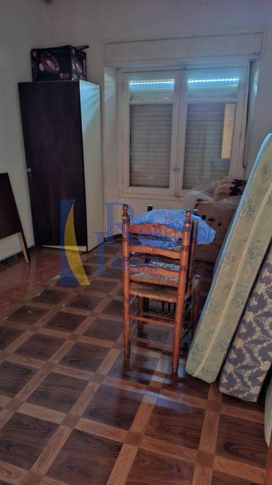 178169961187300045143_178169825616 CASA QUE CONSTA DE 1 LOCAL Y 3 VIVIENDAS