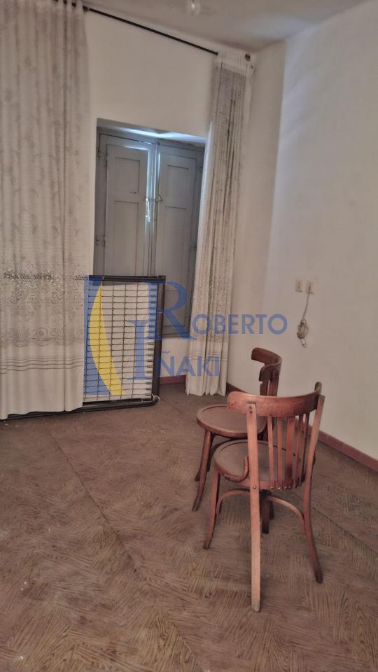 178169961264300045143_178169825715 CASA QUE CONSTA DE 1 LOCAL Y 3 VIVIENDAS